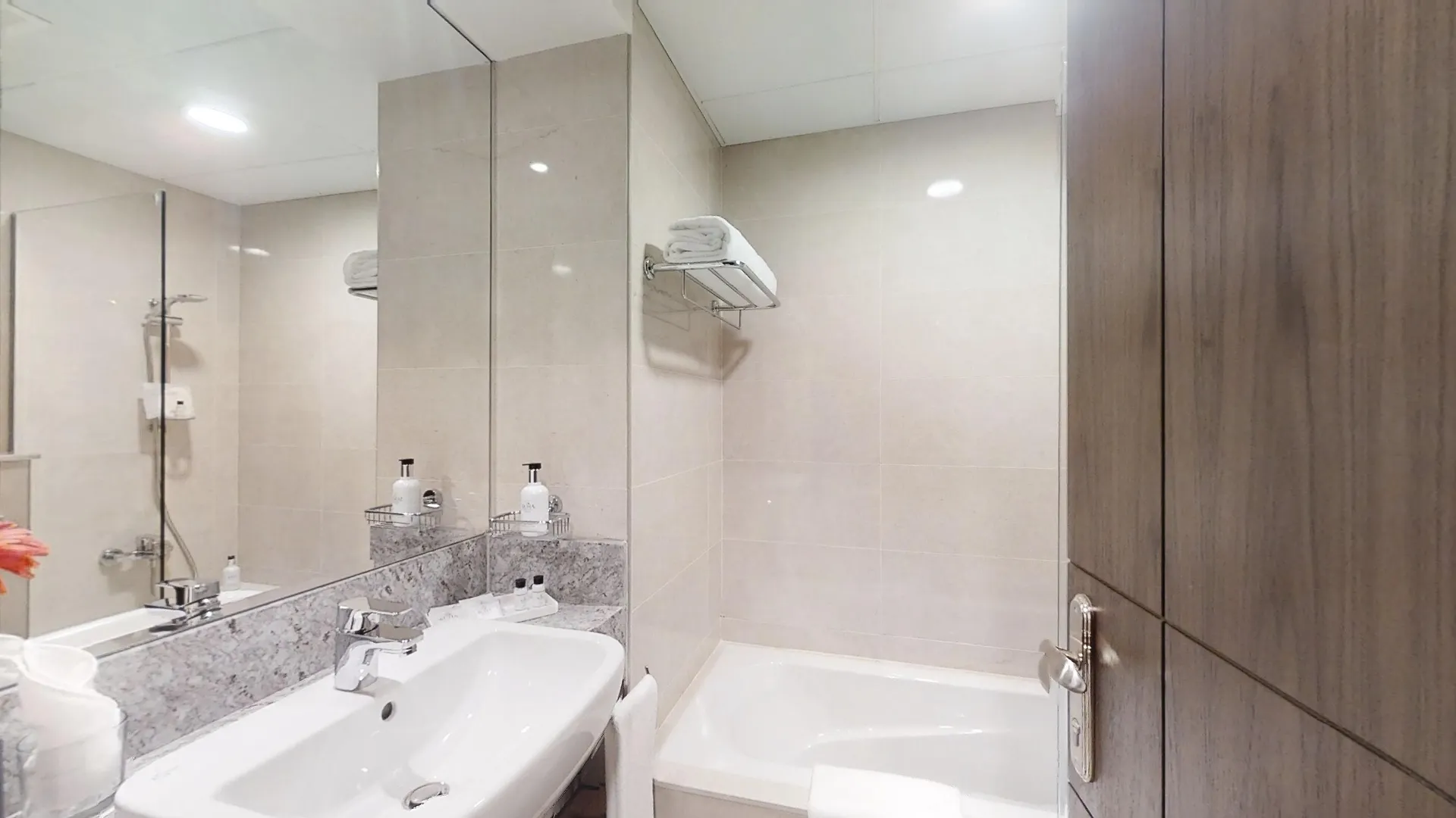 Aparthotel Suha Creek Hotel Apartment, Waterfront Jaddaf, Dubai